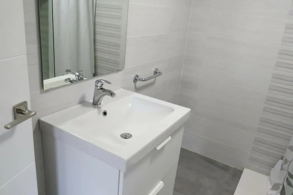1ª Linea Playa, Edificio Diana Ii, Wifi, Puerto Marina. Apartment Benalmadena