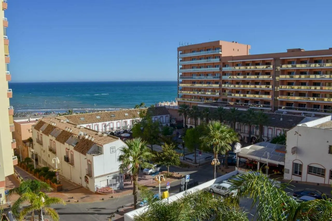 1ª Linea Playa, Edificio Diana Ii, Wifi, Puerto Marina. Apartment Benalmadena